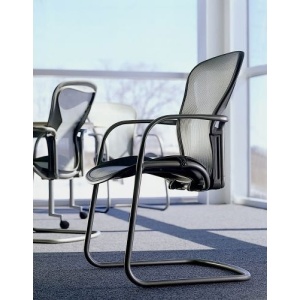 Aeron-Side-Chair-By-Herman-Miller-2