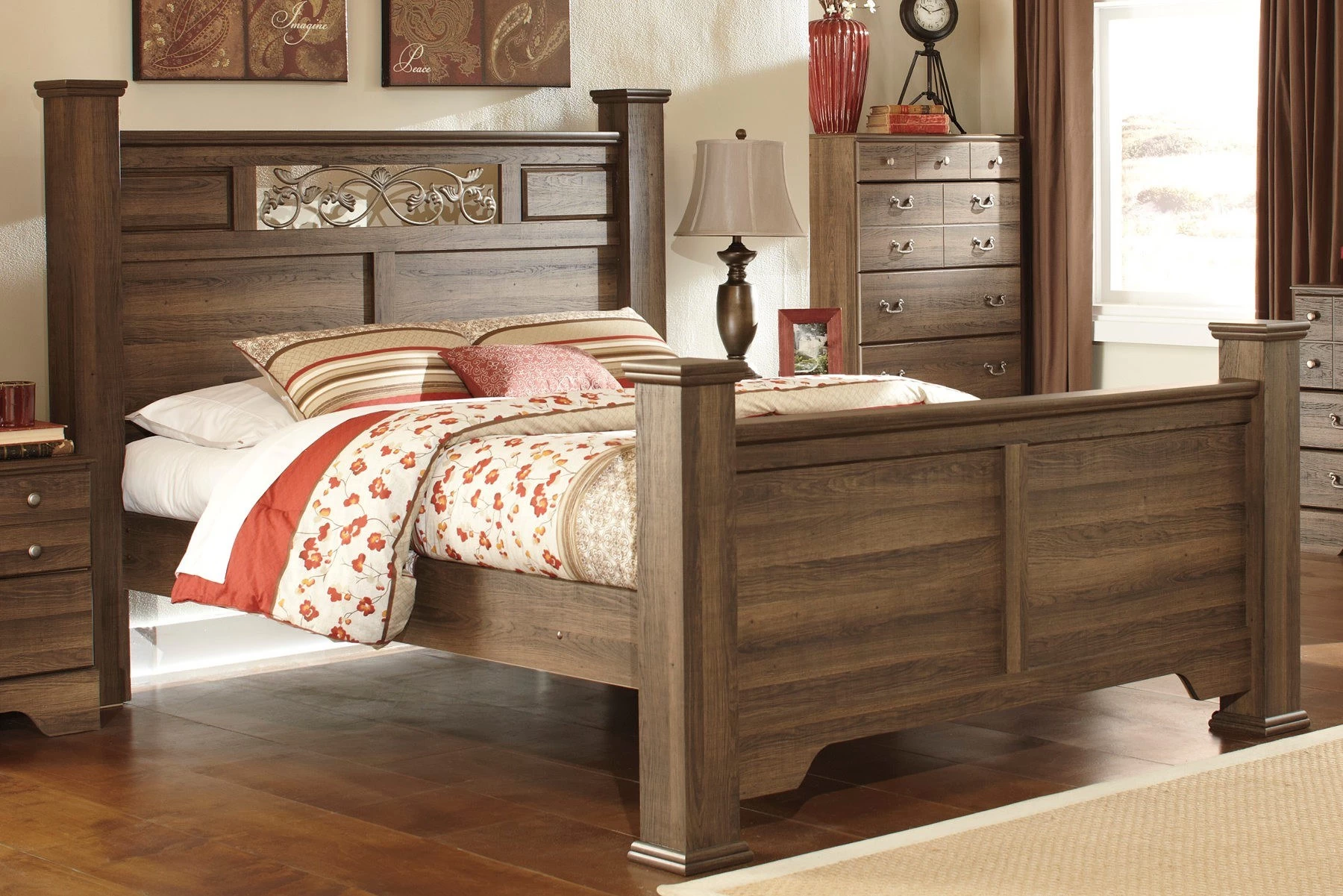 Signature Design by Ashley Allymore Poster Bed