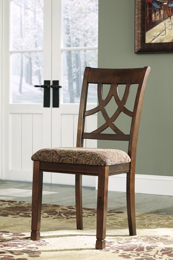 Signature Design by Ashley Leahlyn Dining Side Chair (Set of 2)