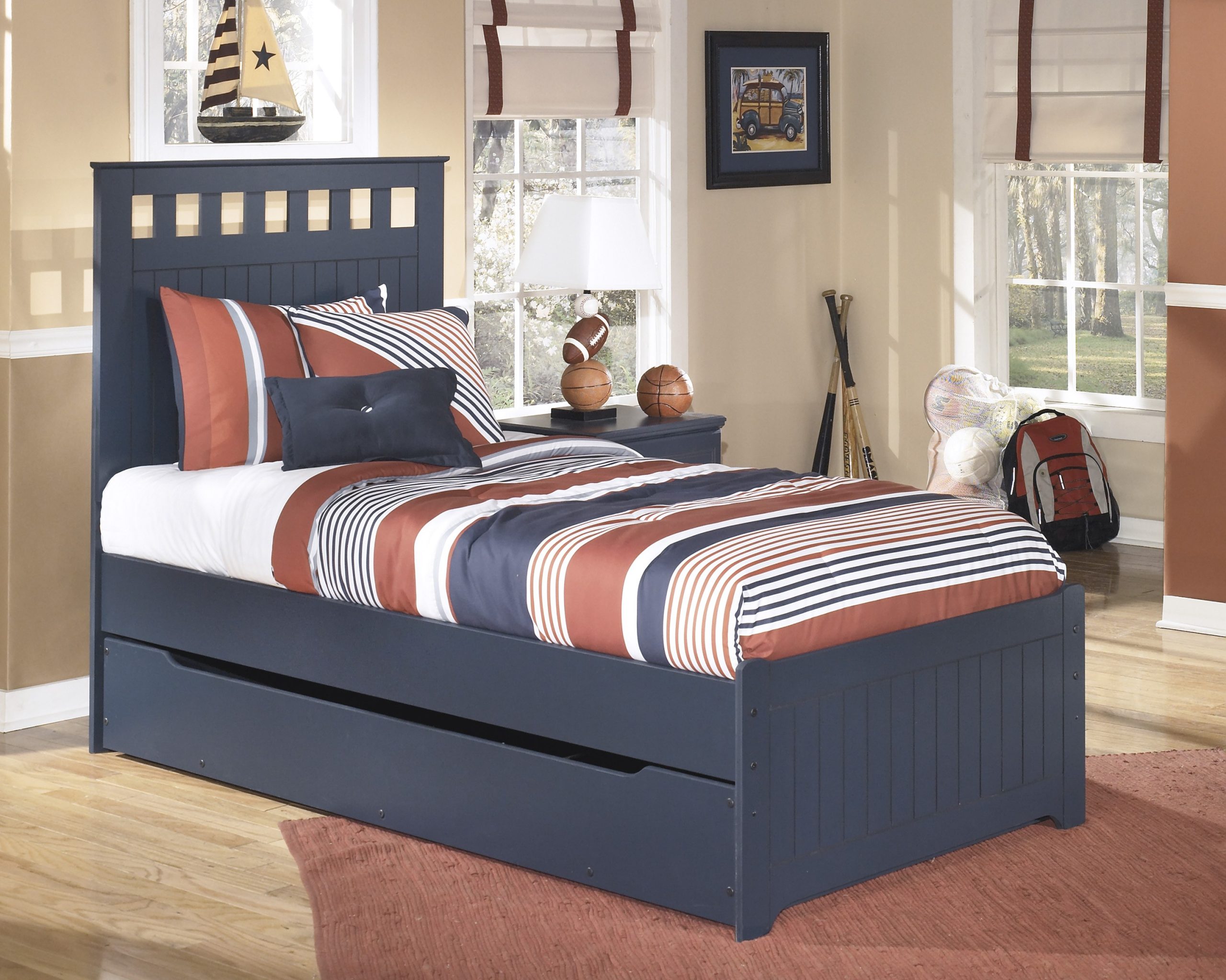 Signature Design by Ashley Leo Panel Bed - Image 3