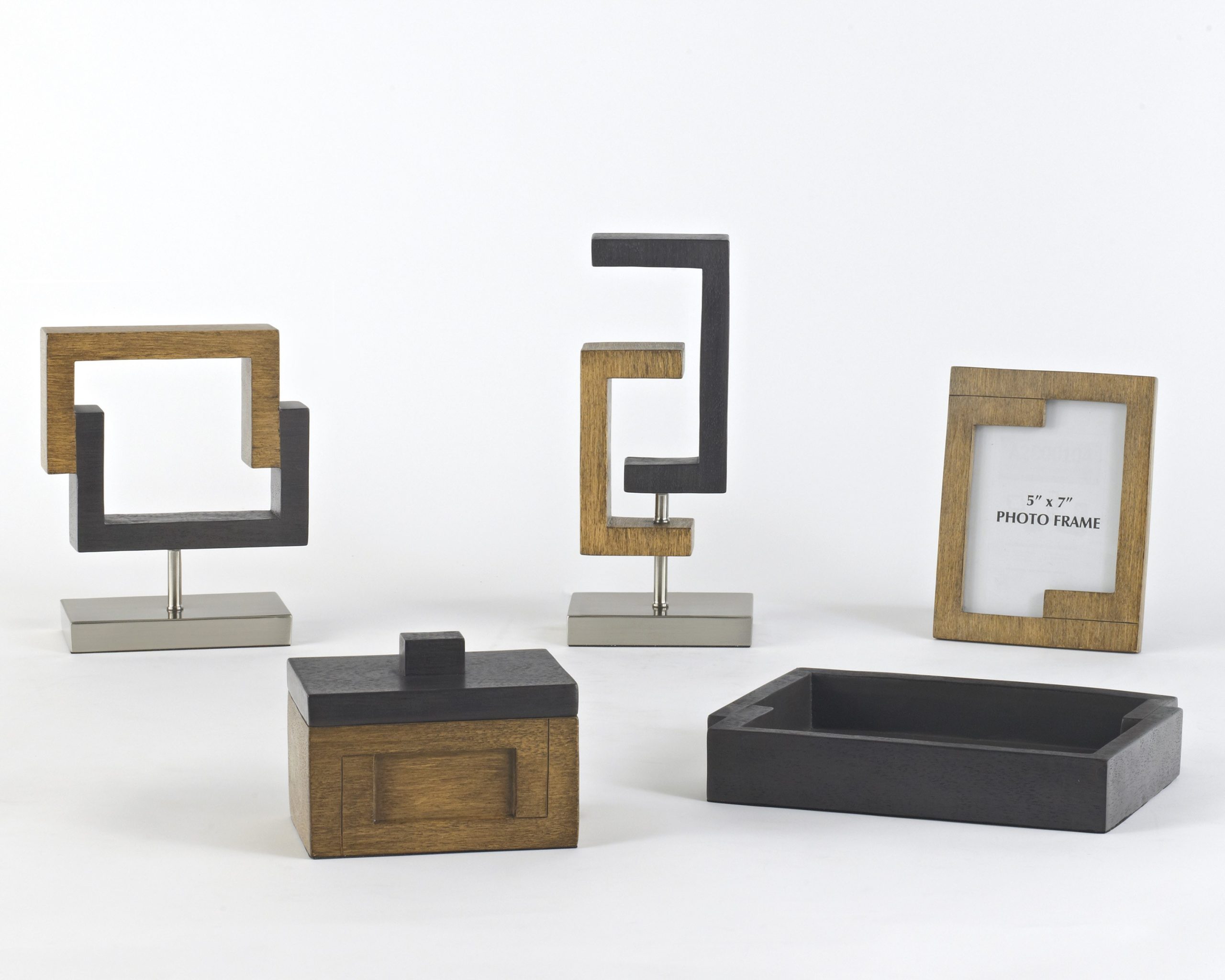 Signature Design by Ashley Syler Accessory Set