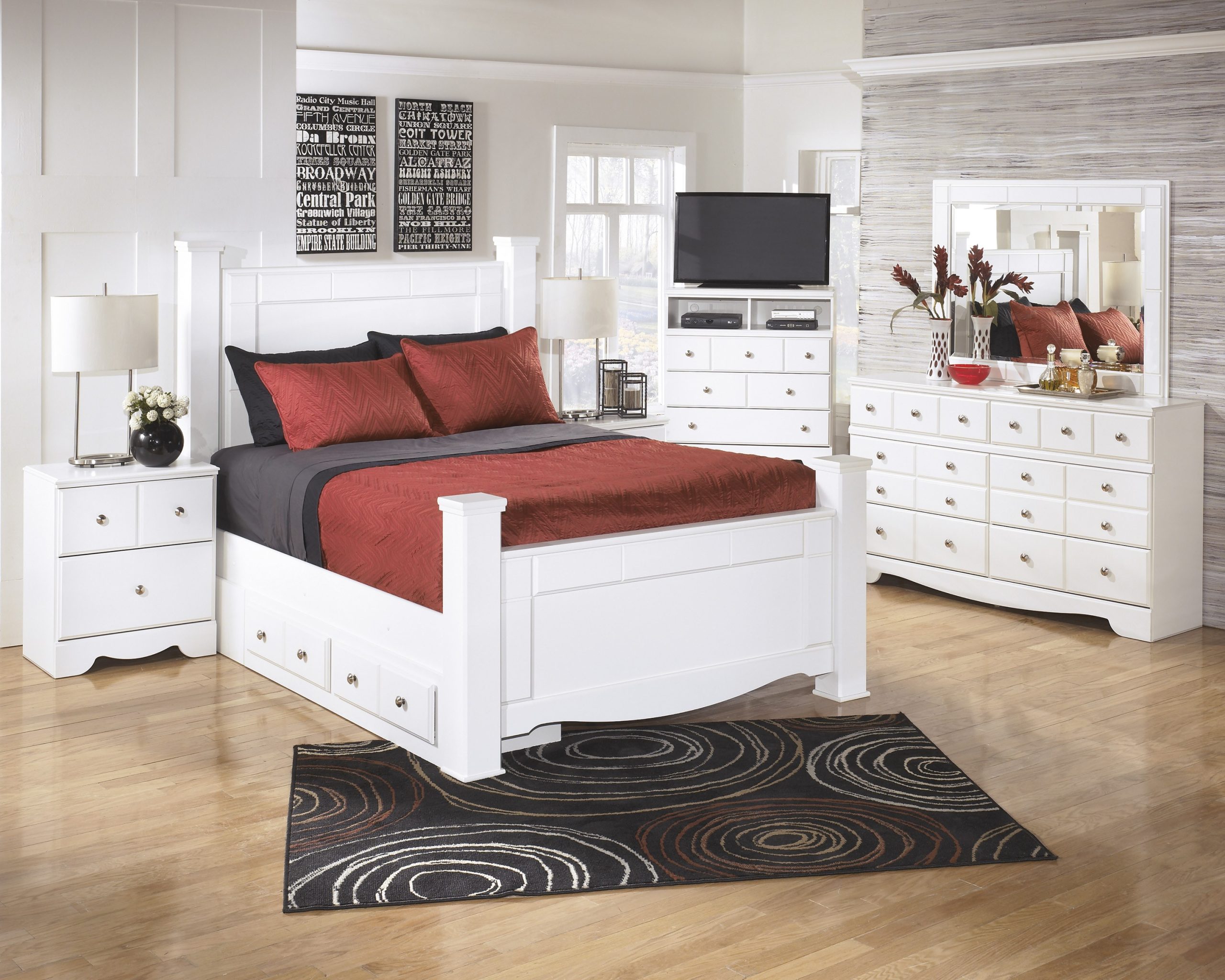 Signature Design by Ashley Weeki Poster Bed - Image 2
