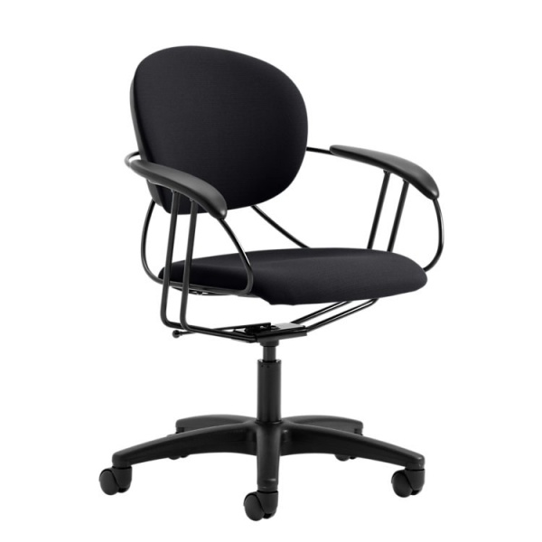 Uno-Multi-Purpose-Chair-by-Steelcase-Low-Stock-2